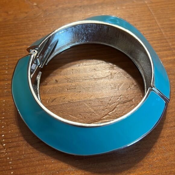 Bundle 3 for $15 Blue Green and Silver-tone Hinge Bracelet - Picture 6 of 11